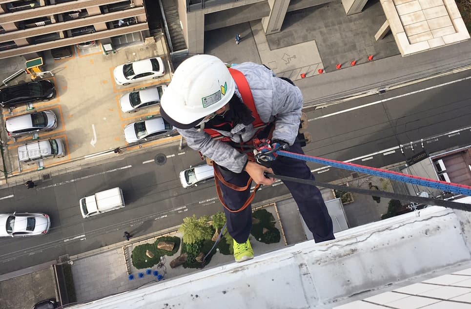 ビル清掃:滋賀県草津市 株式会社ティ・エム・エス(株式会社TMS)