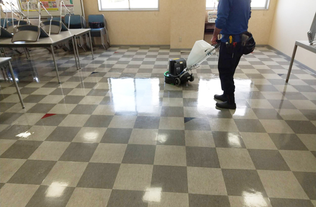 フロア清掃:滋賀県草津市 株式会社ティ・エム・エス(株式会社TMS)